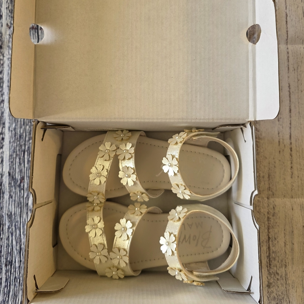 Blowfish Malibu Girls Pearl Sunflower Sandals
